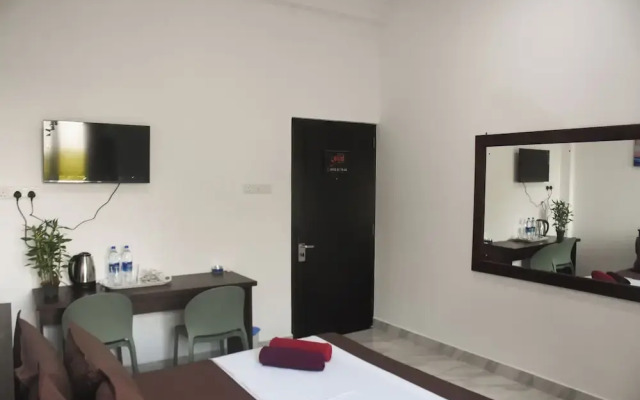 The Regent Grand Hotel - Galle Face