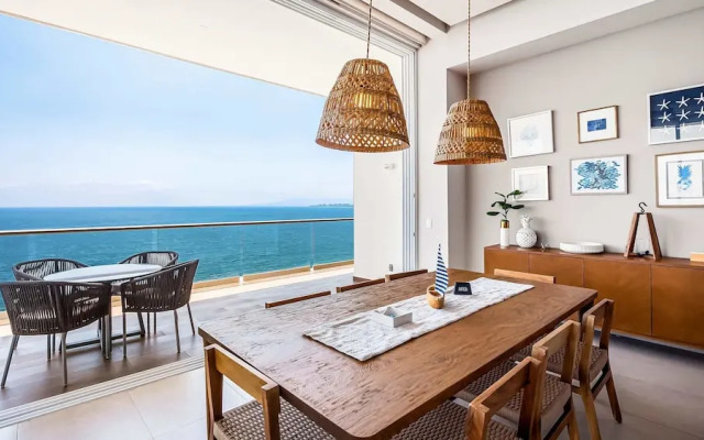 Panoramic Hot Tub Oceanview Luxury 4BR Penthouse