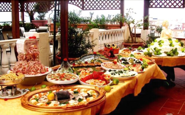 Grand Hotel De La Ville