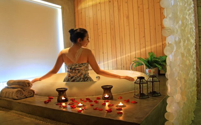 Bliss Surfer Hotel Legian