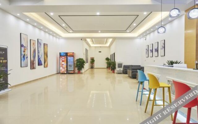 Yishang Hotel (Wuhan Software New Town Branch)