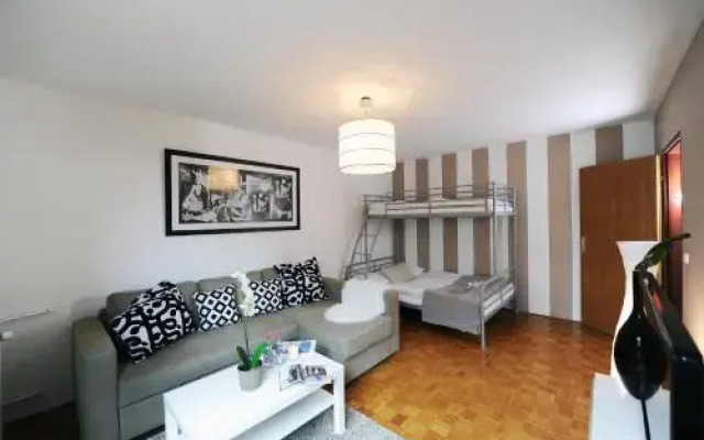 Apartment Trnovo center