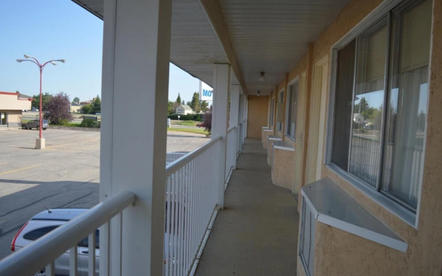 Circle 5 Motel