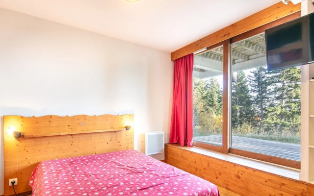 Serene Alpine Stay for 6 Guests