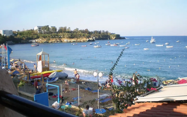 Litsa Mare apartments