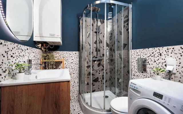 Retro Glamour by Upstairs