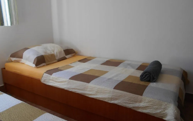 Cosy Apartment "elena" Near Center