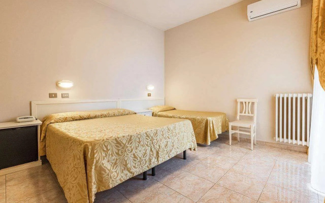 Hotel Reali