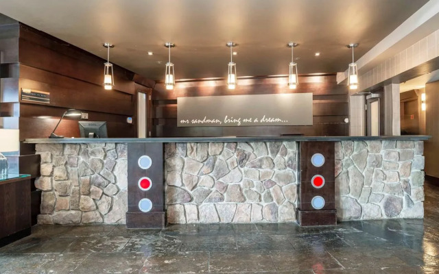 Sandman Hotel & Suites Kelowna