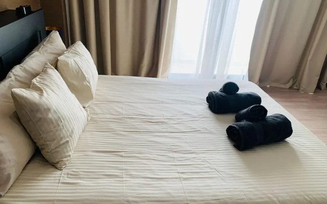 Modern Flat Near Lisbon