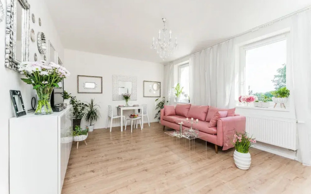 APT in Alb. nad Orlici by Michal&Friends