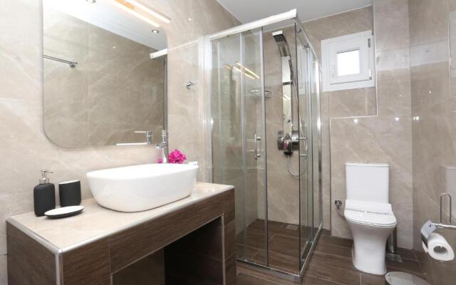 Mare Monte Luxury Apartments 2