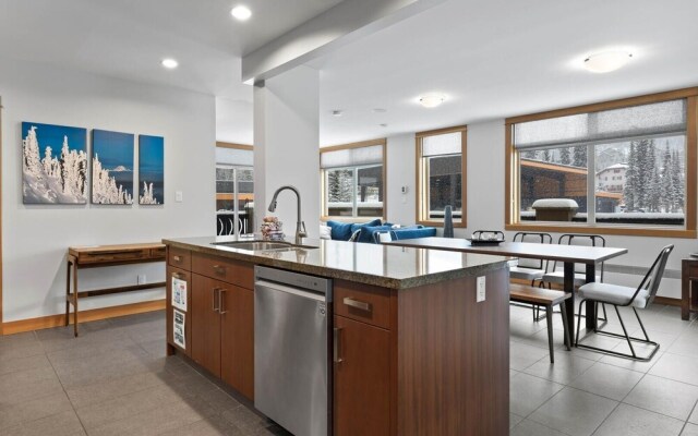 Kookaburra Lodge #203 By Bear Country