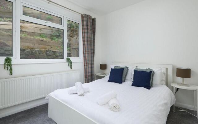 2BD Holiday Apartment in the Heart of Shaldon