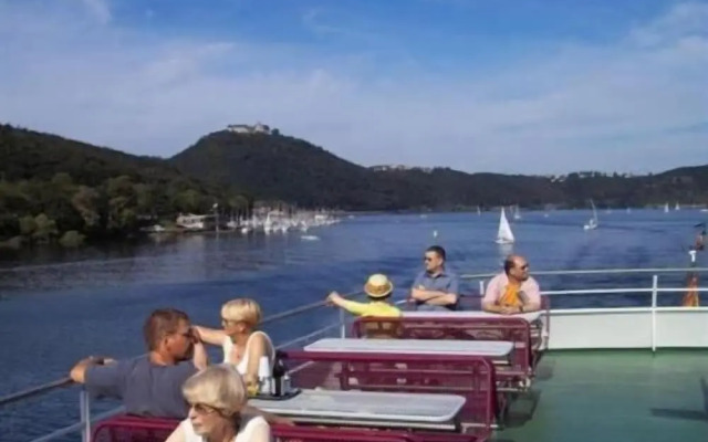 Garni Hotel & Ferienwohnungen Seeschlößchen