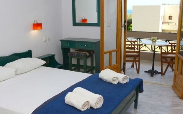 Idomeneas Apartments