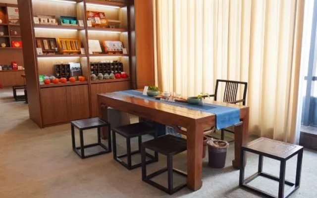 Wyndham Garden Jaozuo West High-Speed Railway Station