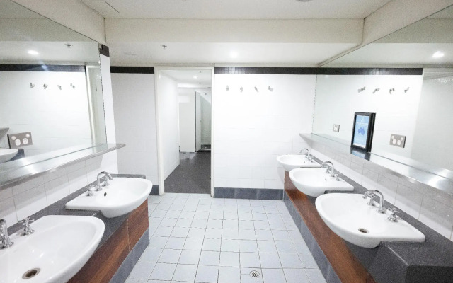 Melbourne Metro YHA
