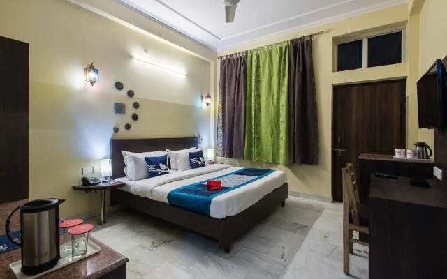 OYO 1143 Hotel RDB Palace