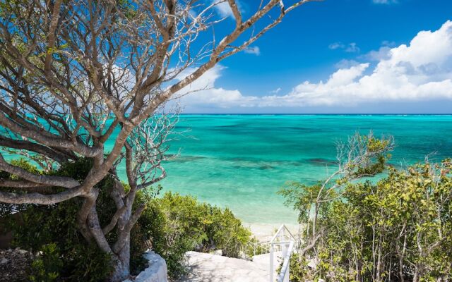 Beach Enclave Turks & Caicos