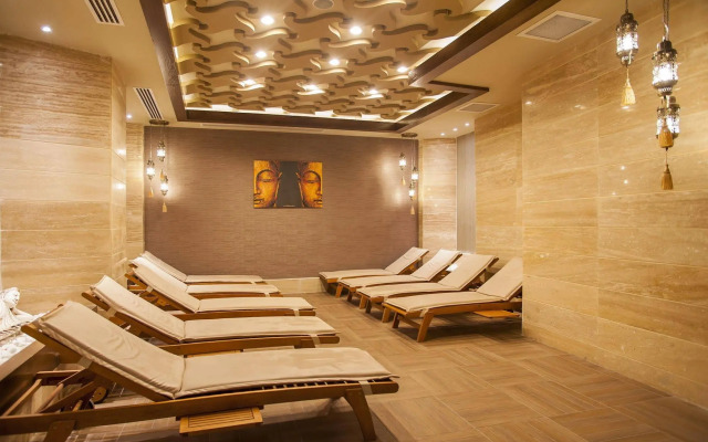Dream World Resort Hotel