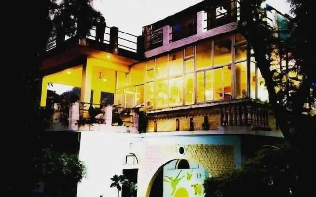 Tripti Hotel
