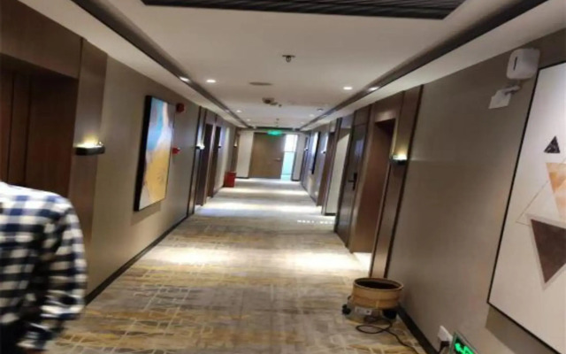 Foshan Baina Hotel (Nanhai Film and Television City)