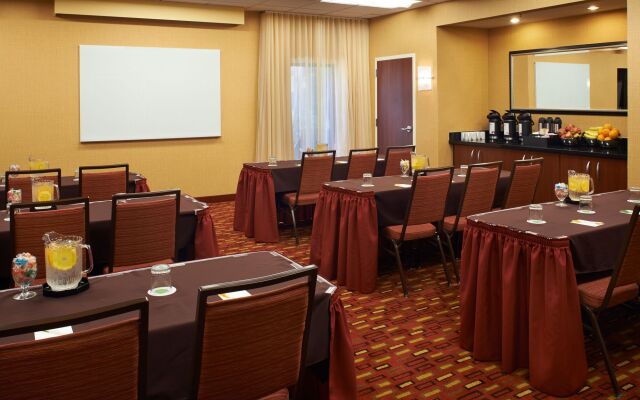 Comfort Inn & Suites Arlington Heights - Buffalo Grove