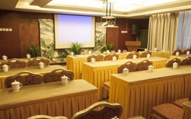 Handu International