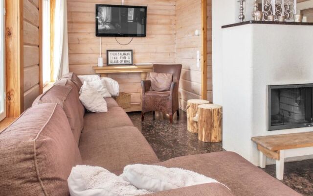 Holiday Home Saaruan aurinko
