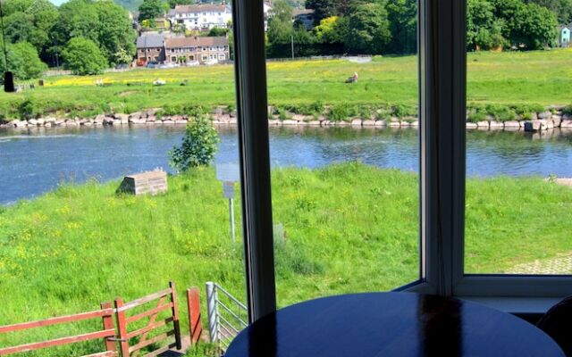 The Bridge Inn