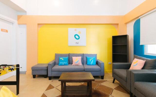 Sans Hotel at Berrie Suites Tagaytay