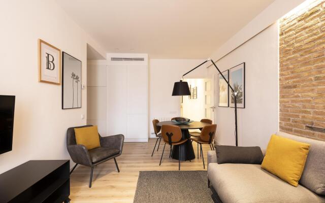 Aspasios Sagrada Familia Apartments