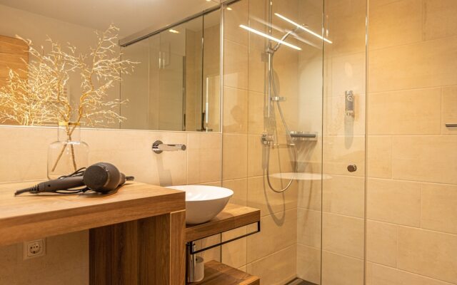 Tevini Boutique Suites by we rent