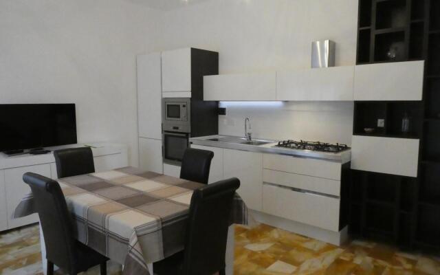 Isola Di Man - Isola di Man Apartment Standard Rate