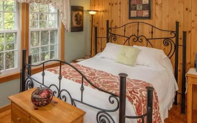 Cloran Mansion Bed & Breakfast