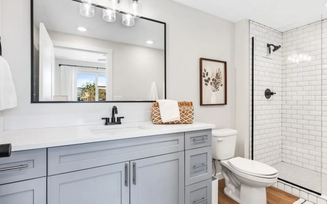 Paradise Cove 2 Bedroom Condo