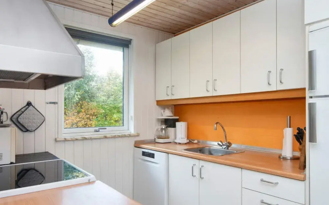 6 Person Holiday Home in Ulfborg