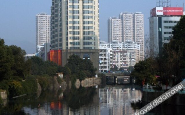 Ruian Ruili Hotel