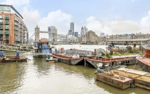 London Bermondsey, 3 People, Beautiful Studio