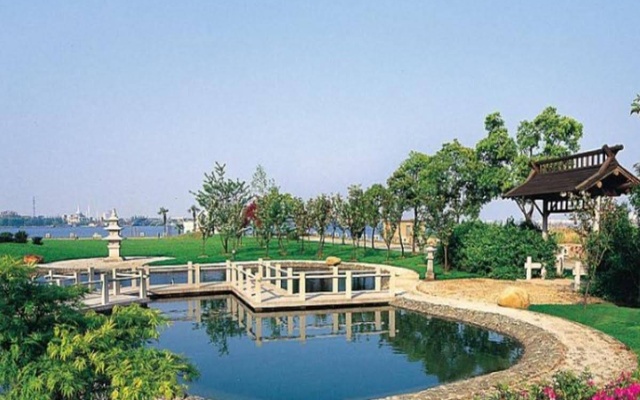 Wuxi Taihu Garden Hotel – Outside – Wuxi