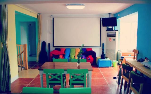 Shangjin Youth Hostel Yan Cheng Branch