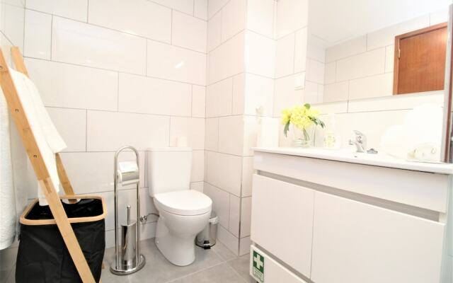 Grey Apartment in City Center with Sea View