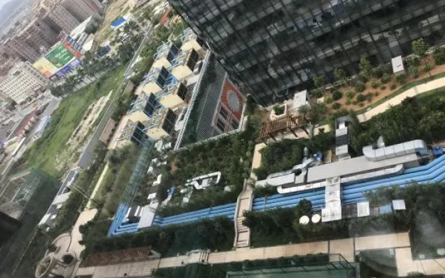 Yuehui International Apartment