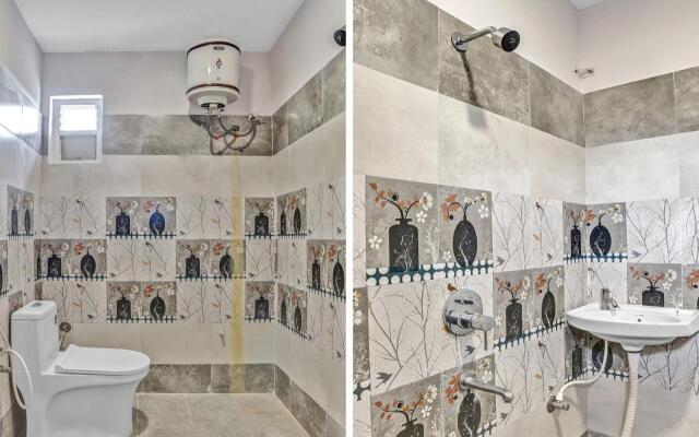 OYO Flagship 87781 Hotel Bluemoon