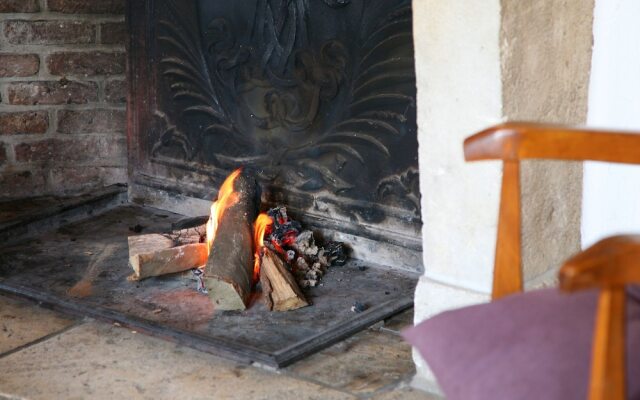 Picturesque Holiday Home in Petites Tailles with Garden