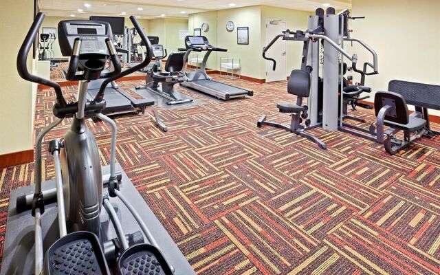 Holiday Inn Express Hotel & Suites Chehalis - Centralia