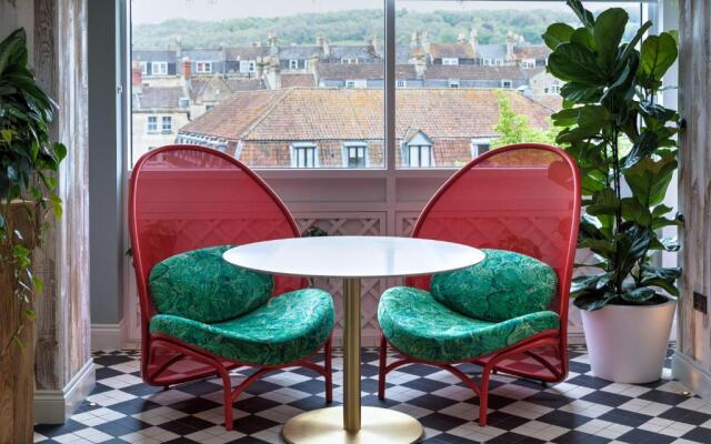 Doubletree by Hilton Bath