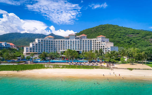 Ocean View Resort Yalong Bay