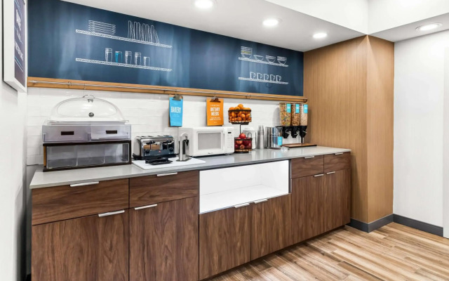 Hampton Inn by Hilton Dayton South
